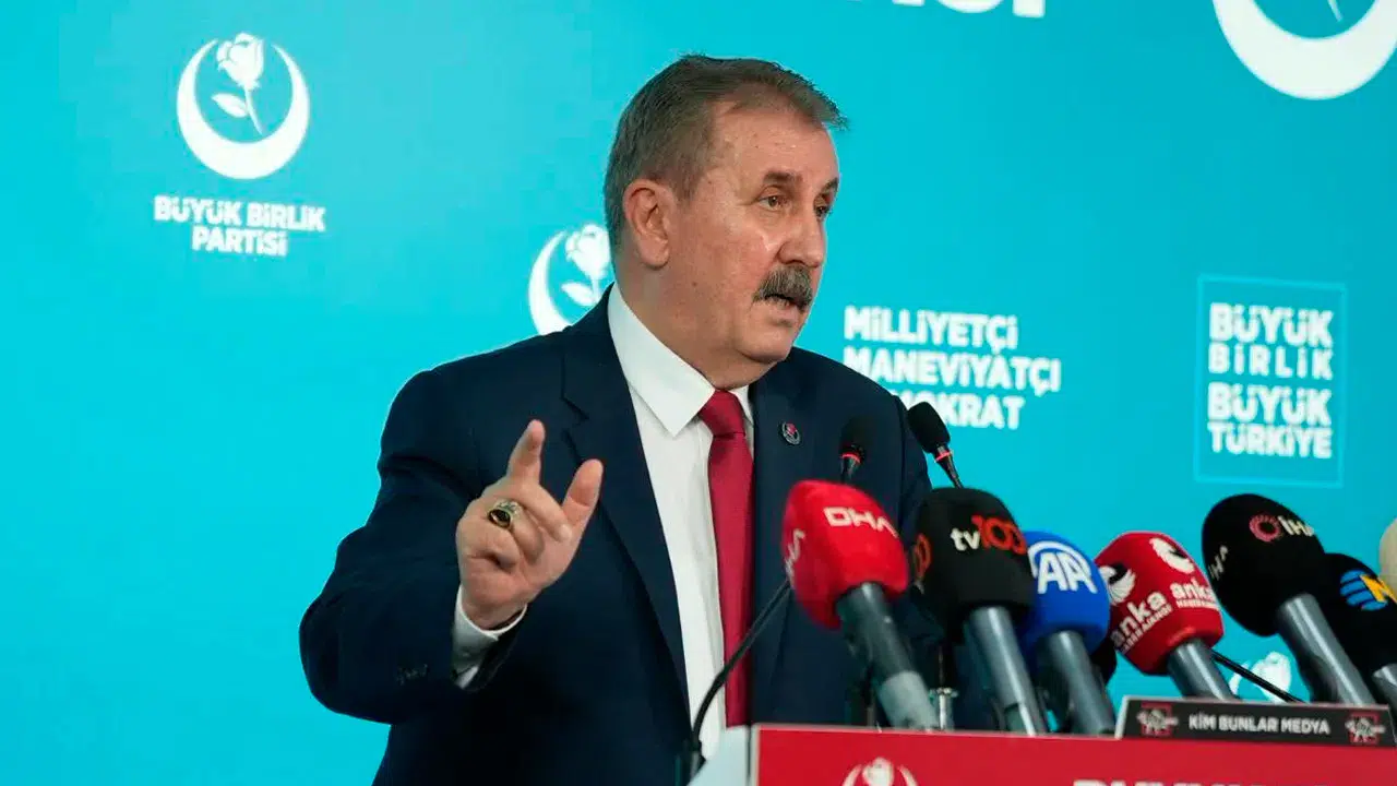 Cumhur ittifakı ortağı Destici'den çerçeve yasa teklifine ret: Hiçbir terör örgütü mensubu affedilemez