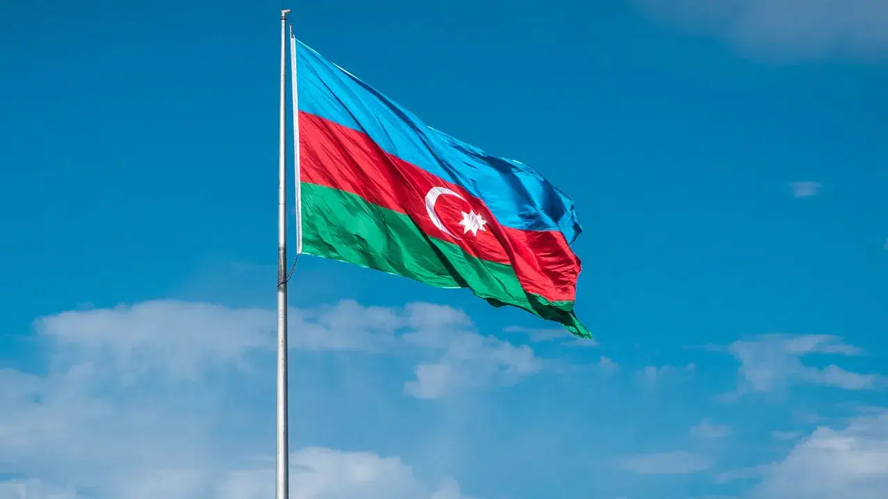 Azerbaycan 31 Türk vatandaşına giriş yasağı getirdi: Listede Fatih Erbakan ve Gergerlioğlu da var