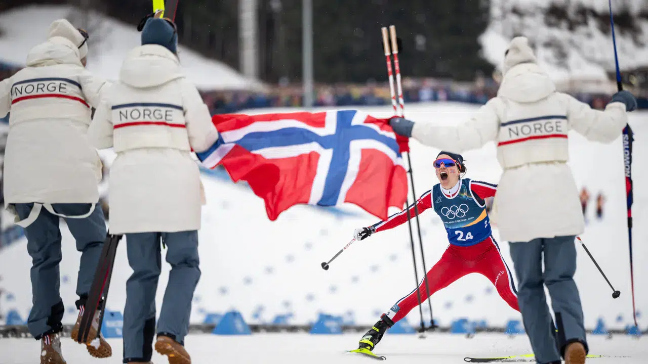 Norveç, Milano-Cortina 2026 Kış Olimpiyatları’nda zirveyi bırakmıyor