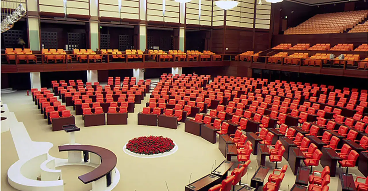 TBMM’de stajyer taciz davasında tahliye kararı bozuldu: 3 sanık tutuklandı