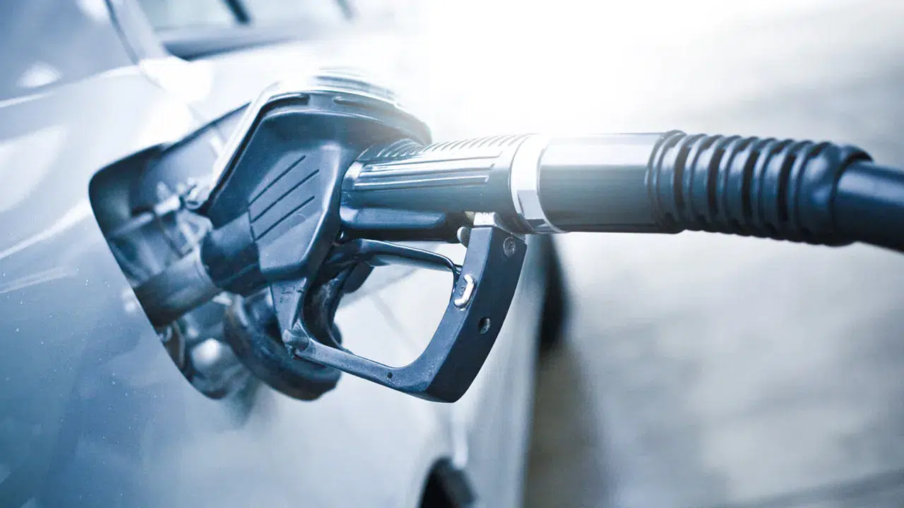 Benzine 1,55 TL zam geldi