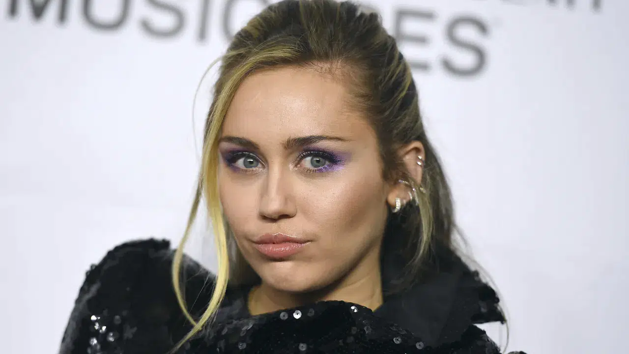 Miley Cyrus'un sevgilisi kim, nişanlı mı? Miley Cyrus hamile mi? Miley Cyrus kimdir, nereli, kaç yaşında ve başarıları