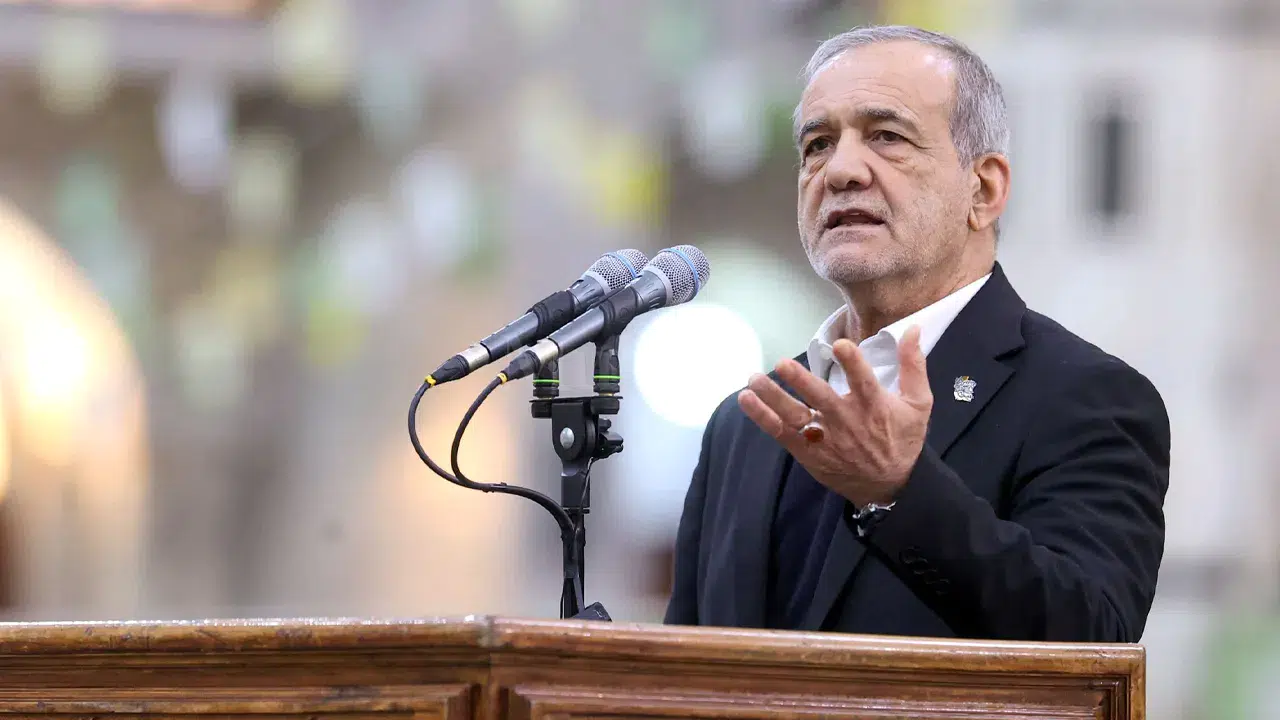 İran Cumhurbaşkanı Pezeşkiyan kendi maaşını açıkladı: "Bin dolar alıyorum"