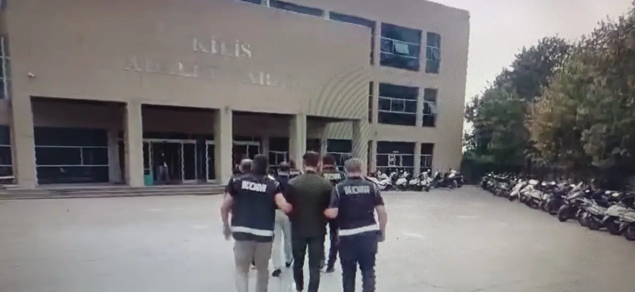 Kilis'te 'torpil' vaadiyle dolandırıcılık yapan şebekeye darbe