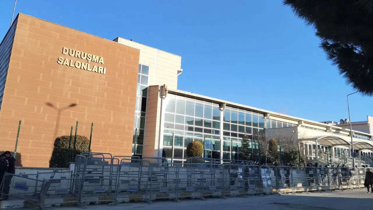 İBB davasında 18 kişiye tahliye kararı