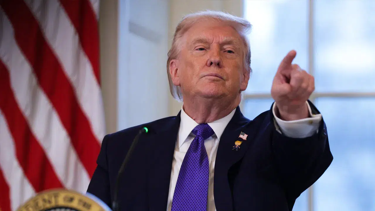 Trump'tan İran'a sert mesaj: "Anlaşmayı geciktirdiler, bedel