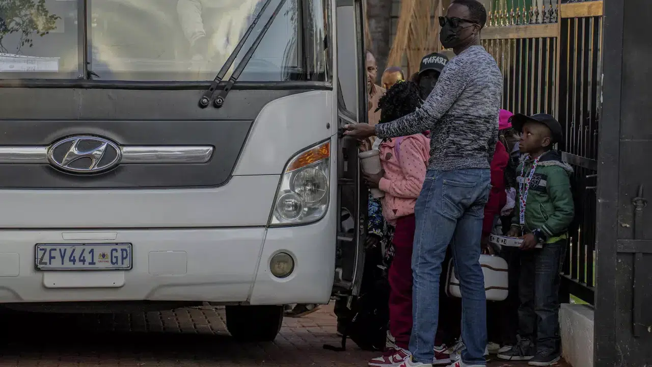 Güney Afrika’da yabancı karşıtı saldırılar: Binler