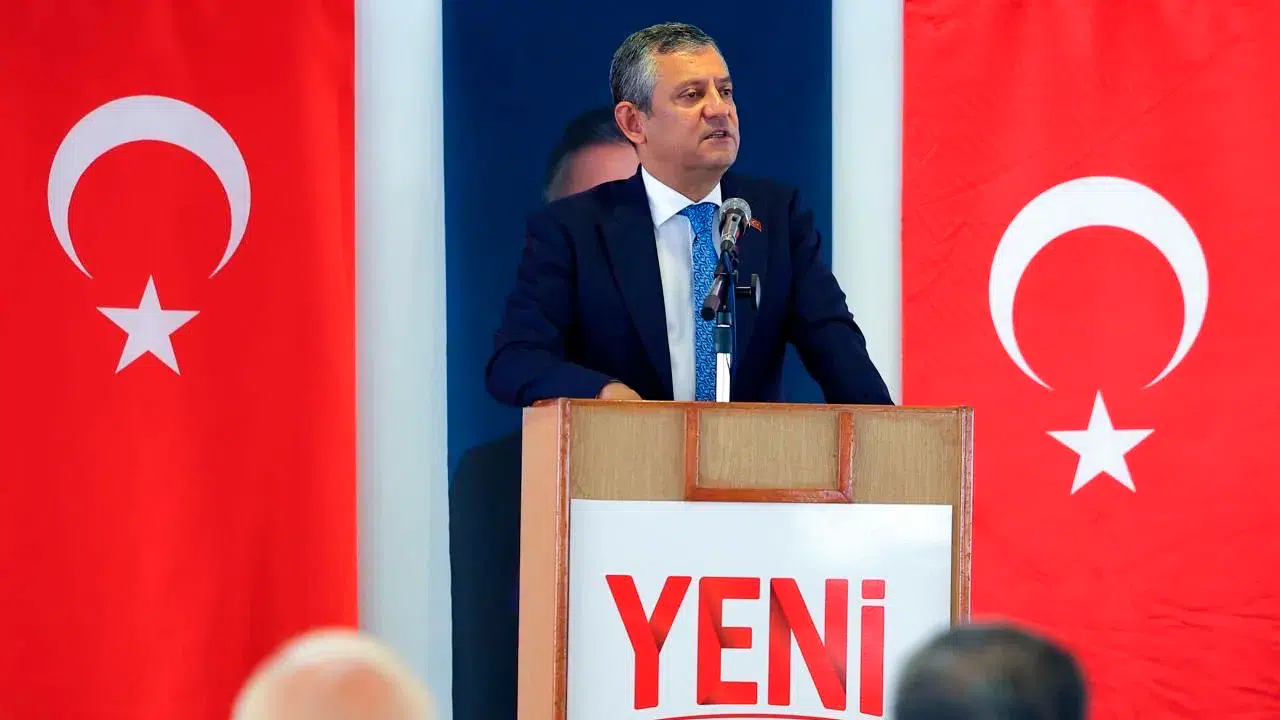 CHP'de kan kaybı sürecek mi: 10 milletvekilinin daha Yeni Parti'ye geçeceği iddia edildi