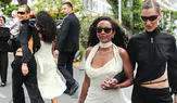 Bella Hadid, Cannes’da yakın arkadaşıyla el ele