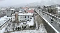Bitlis kışı erken karşıladı: 1 günlük kar tatili