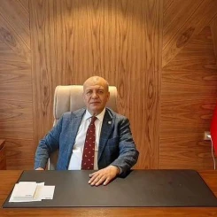 Veysi Uyanık kimdir? Biyografisi