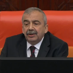 Sırrı Süreyya Önder