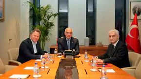 Bakan Ersoy'dan turizmde dev iş birliği hamlesi