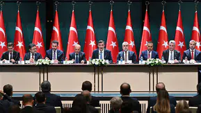 Yeni orta vadeli program açıklandı: Enflasyon ve cari açık hedefleri yukarı yönlü güncellendi