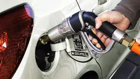 Akaryakıtta tabela değişti: Otogaza gece yarısı zammı geldi