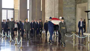 KKTC Cumhurbaşkanı Tufan Erhürman Anıtkabir’i ziyaret etti