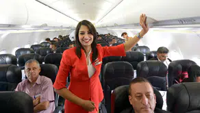 Havayolu sektöründe tartışmalı karar: Kilo standartlarını karşılamayan hostesler işten çıkarılabilir