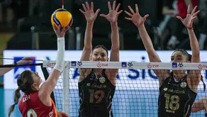 VakıfBank, Kupa Voley’de Galatasaray’ı 3-0 yenerek finale yükseldi