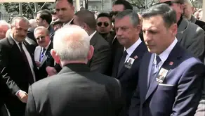 Cindoruk’un cenazesinde dikkat çeken an: Kılıçdaroğlu ve Özel tokalaşmadı