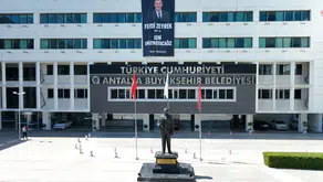 Antalya Büyükşehir Belediyesi soruşturmasında yeni operasyon: 25 kişi gözaltına alındı