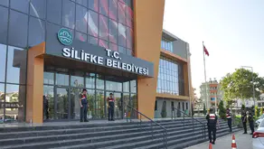 Silifke Belediyesi’nde başkanvekili CHP’li Oğuzhan Kökten oldu