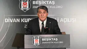 Serdal Adalı'dan Beşiktaş taraftarına çağrı: "Sadece sahadaki futbolcularımıza odaklanalım"