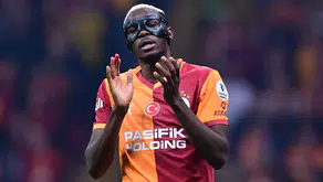 Victor Osimhen için 130 milyon euroluk teklif: Galatasaray kararını verdi