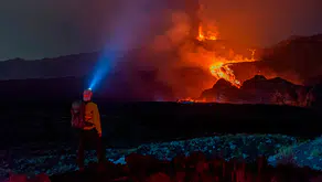Etna Yanardağı'nın yasaklı bölgesine giren ABD'li turist yıldırım çarpması sonucu hayatını kaybetti