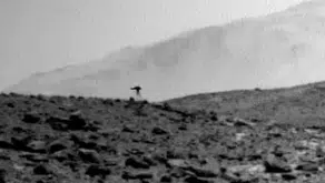 Curiosity'nin Mars fotoğrafındaki gizemli şeklin nedeni belli oldu