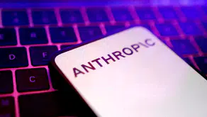Yapay zeka devinden donanım hamlesi: Anthropic kendi çiplerini üretmek için eski Google yöneticisini transfer etti