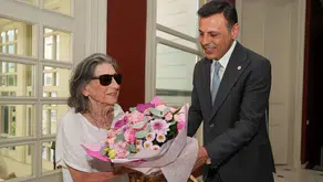 Erdal İnönü’nün eşi Sevinç İnönü, Yeni Parti’ye üye oldu
