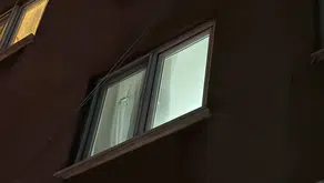 Zeytinburnu'nda gece yarısı dehşeti: Silahlı çatışma evlere sıçradı