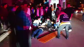 Kozan'da gece yarısı trafik kazası: Park halindeki araca çarptı
