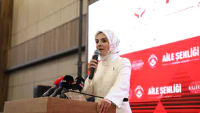 Bakan Göktaş'tan Gaziantep'te aile vurgusu: Gençlere 250 bin liraya varan destek