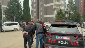 Adıyaman'da site sakinleri birbirine girdi: 5 kişi emniyete götürüldü