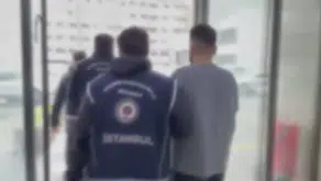 Fatih'teki sahte kimlik merkezine polis baskını: İki kişi cezaevine gönderildi