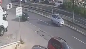 Silivri'de dehşet anları: Zincirleme kazada araçlar hurdaya döndü