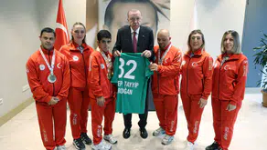Cumhurbaşkanlığı'nda özel sporcularla anlamlı buluşma