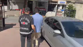 Pusula Holding'in patronu Serdar Turhan'ın gözaltına alınma anları paylaşıldı