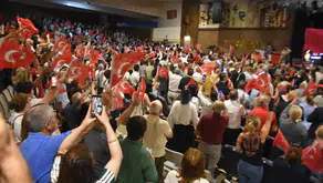 Kılıçdaroğlu İzmir'de mağdur ailelerle buluştu: Adalet arayışında yol arkadaşlığı sözü