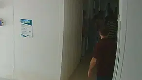Belediyede saniyelerle yarış: Kraker boğazına kaçan arkadaşını böyle kurtardı