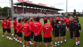Ay-Yıldızlılarda Fransa mesaisi: Montella yönetiminde kritik hazırlıklar