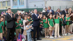 Sultanbeyli'de minik öğrencilerin okul heyecanına belediye desteği