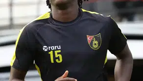 İstanbulspor'da büyük şok: Genç futbolcu dönüş yolunda fenalaştı