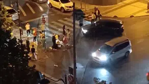 Esenyurt'ta gece vakti trafik kazası: İki kişi hastanelik oldu