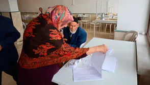 Elmalık köyünde sandık mesaisi: Yeniden belde olma yolunda ilk adım