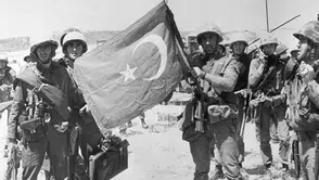 Kıbrıs Barış Harekâtı'nın 52. yılı: Kıbrıs Türkleri Barış ve Özgürlük Bayramı'nı kutluyor