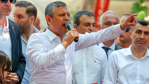Özgür Özel’den Çankaya Belediyesi operasyonuna sert tepki: Bizi sindiremezsiniz