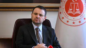 Bakan Gürlek, Uğur Mumcu'nun ailesiyle bir araya gelecek