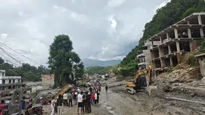 Nepal'de sel felaketinin bilançosu ağırlaşıyor: Can kaybı 1355'e ulaştı